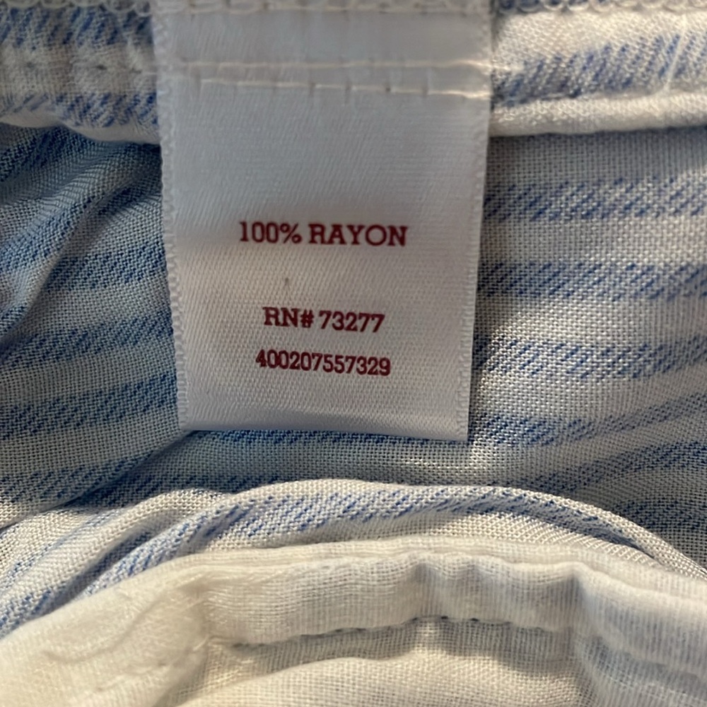 ♥️SO♥️Blue and White Striped elastic waist draw string Shorts size (Small) - Picture 5 of 5